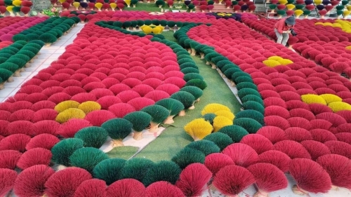 Incense Village 1 Day Trip